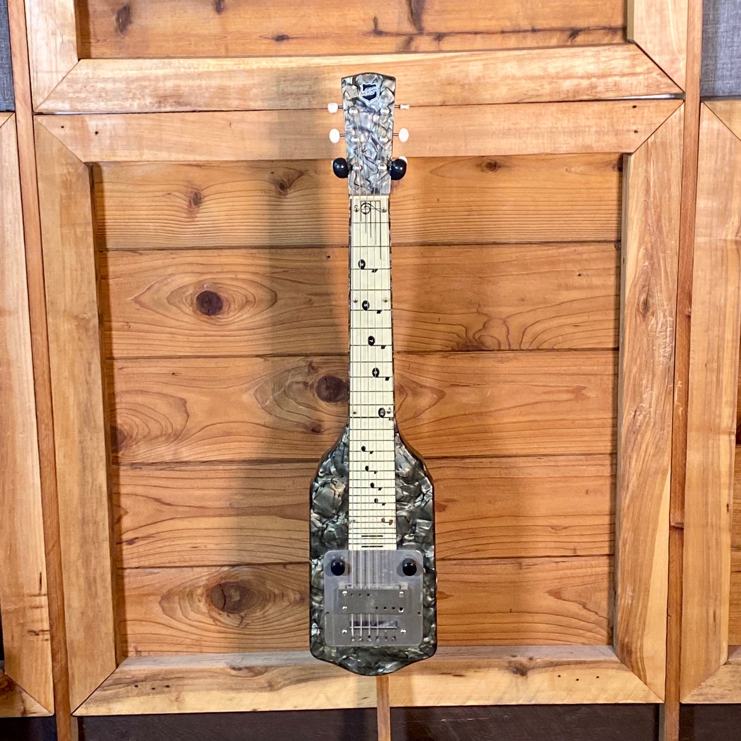 National Chicagoan Lapsteel 1950's/ 1960's in Grey Pearl Finish USED