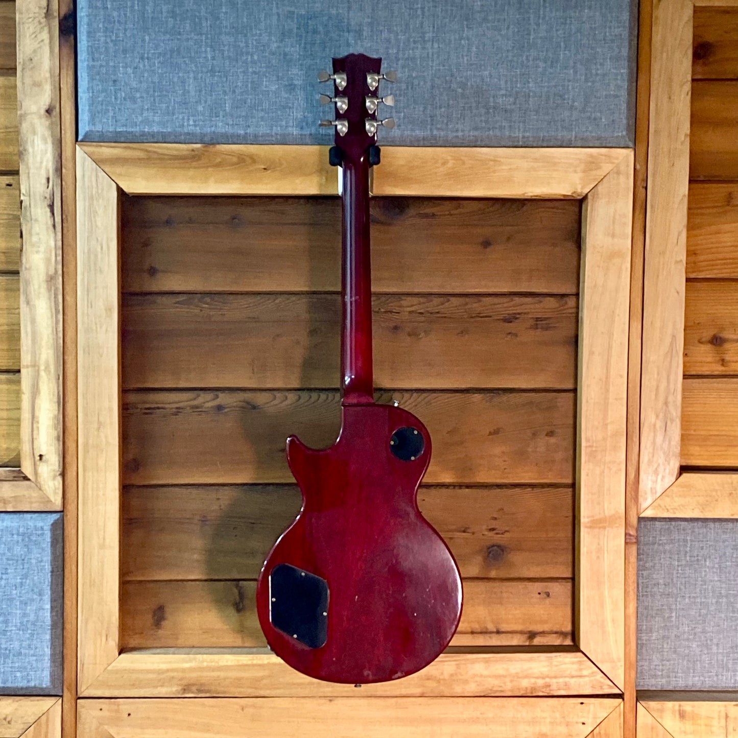 Gibson Les Paul Studio 1997 With Gibson Gigbag Wine Red USED