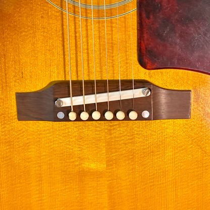 Gibson J-45 ADJ Acoustic Guitar (1968) in Sunburst USED
