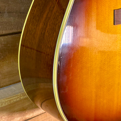 Gibson J-45 ADJ Acoustic Guitar (1968) in Sunburst USED