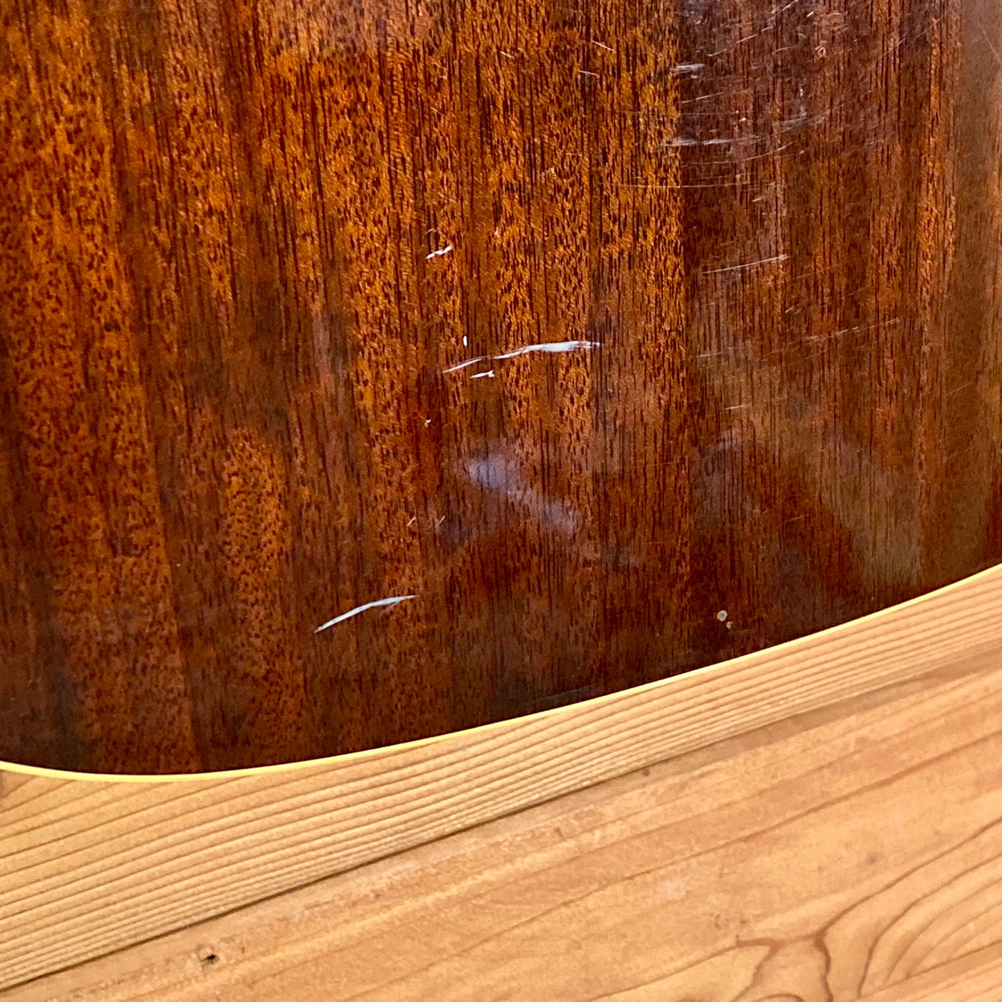 Gibson J-45 ADJ Acoustic Guitar (1968) in Sunburst USED