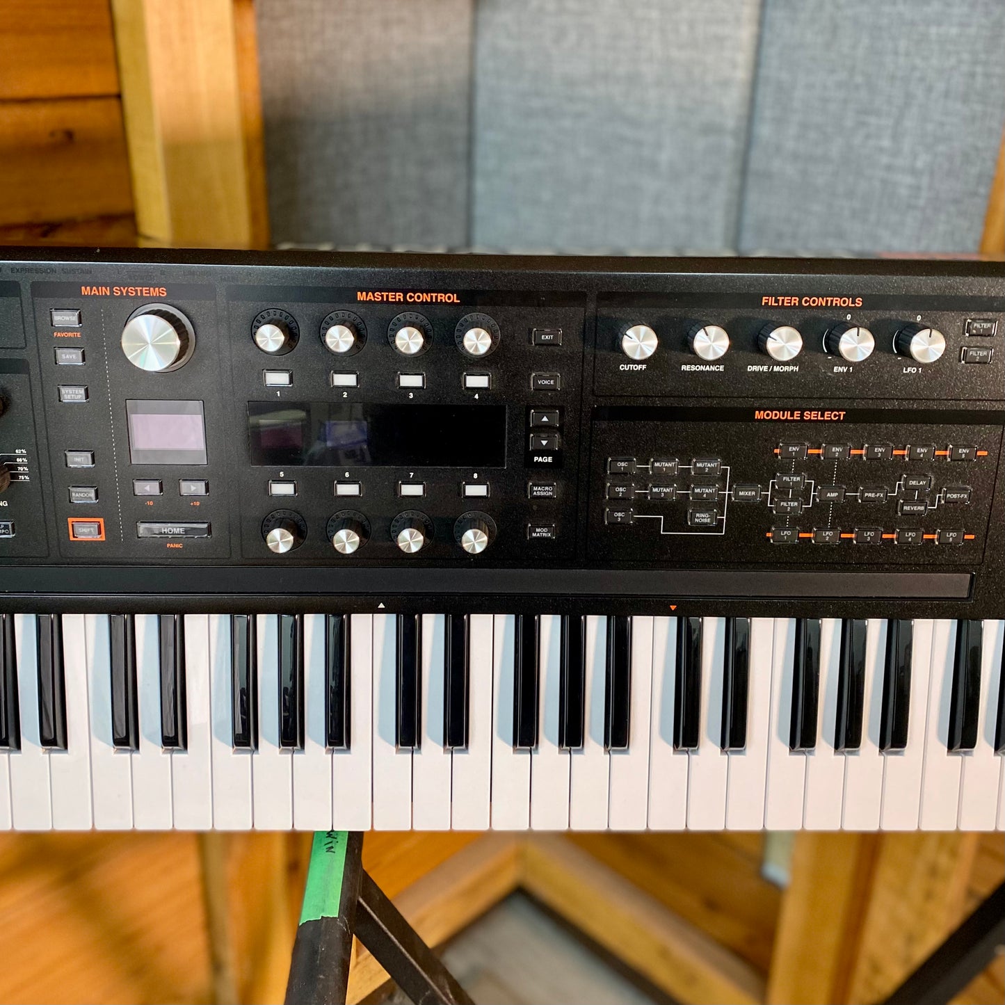 ASM Hydrasynth Deluxe 73-key 16-voice Polyphonic Wave Morphing Synthesizer STUDIO DEMO
