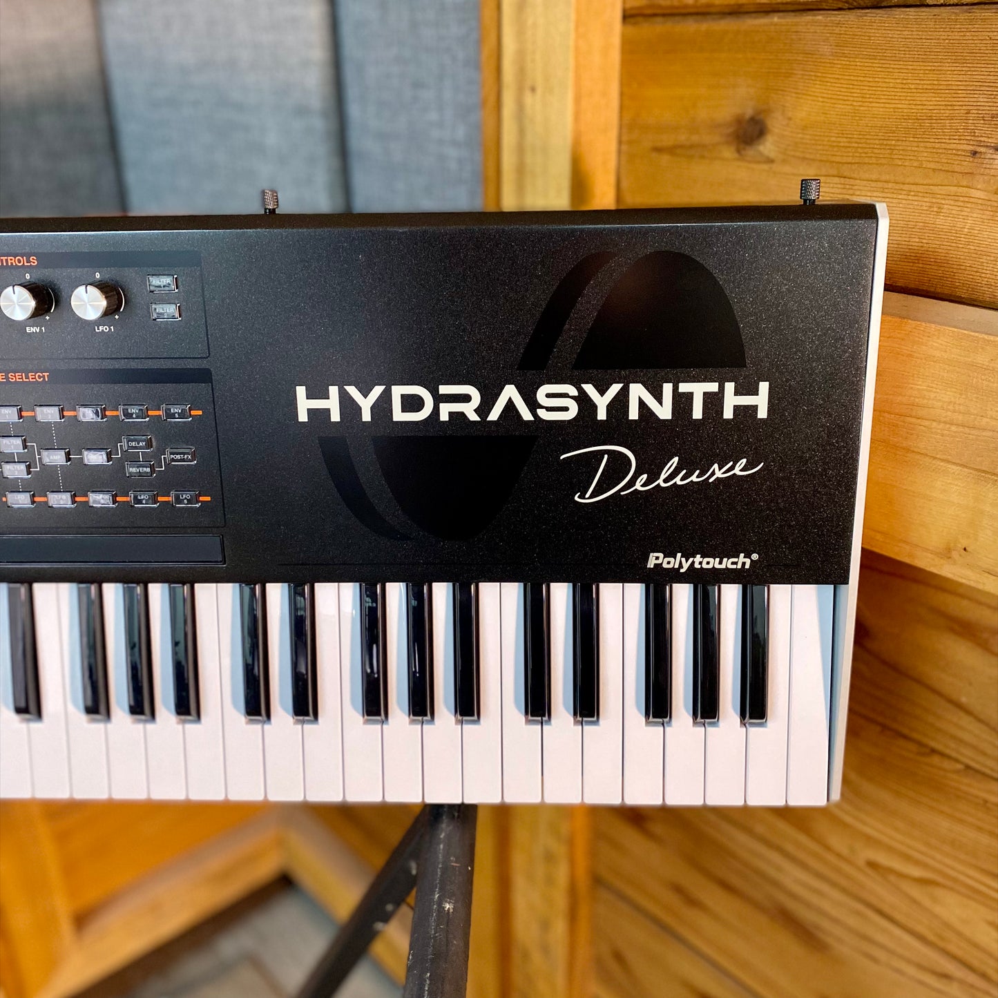 ASM Hydrasynth Deluxe 73-key 16-voice Polyphonic Wave Morphing Synthesizer STUDIO DEMO