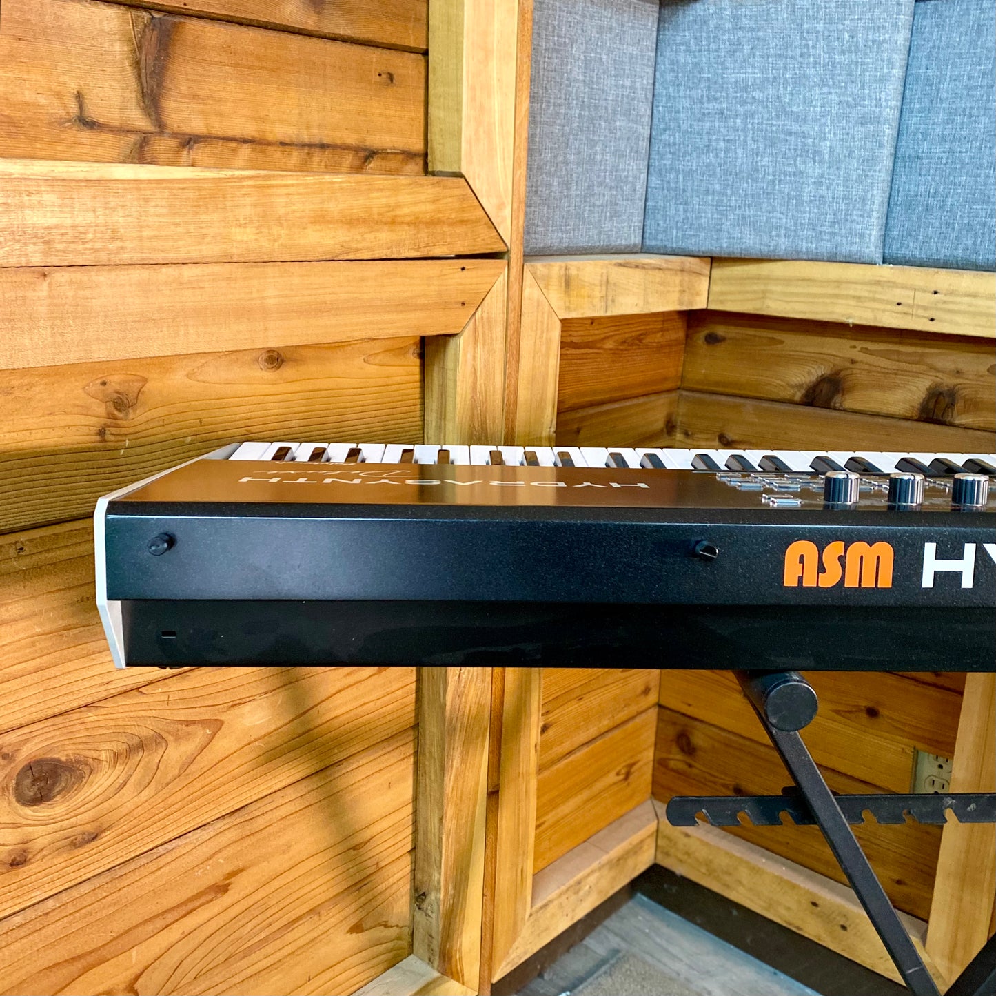 ASM Hydrasynth Deluxe 73-key 16-voice Polyphonic Wave Morphing Synthesizer STUDIO DEMO