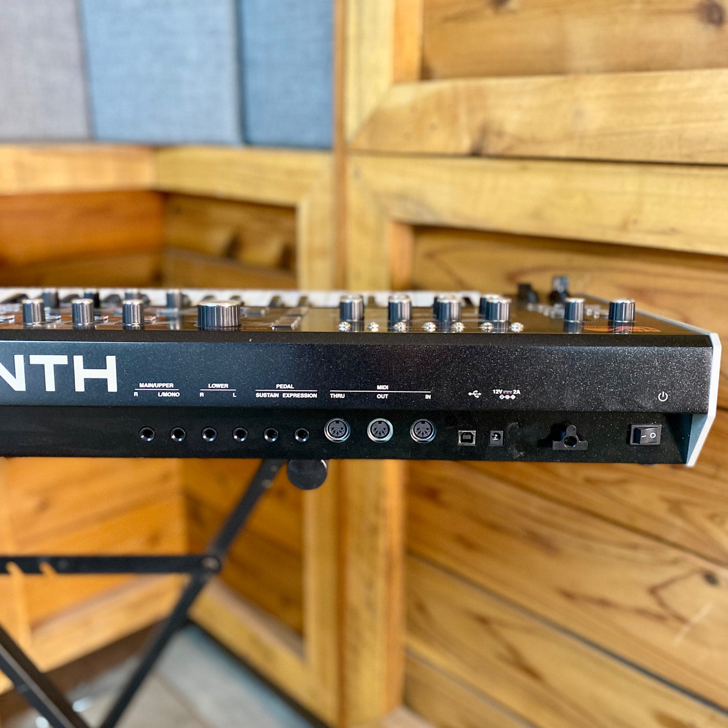 ASM Hydrasynth Deluxe 73-key 16-voice Polyphonic Wave Morphing Synthesizer STUDIO DEMO