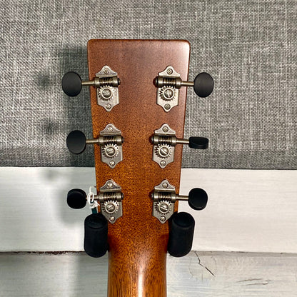 Martin Guitars CEO-7 Adirondack Spruce/Mahogany Guitar with Case
