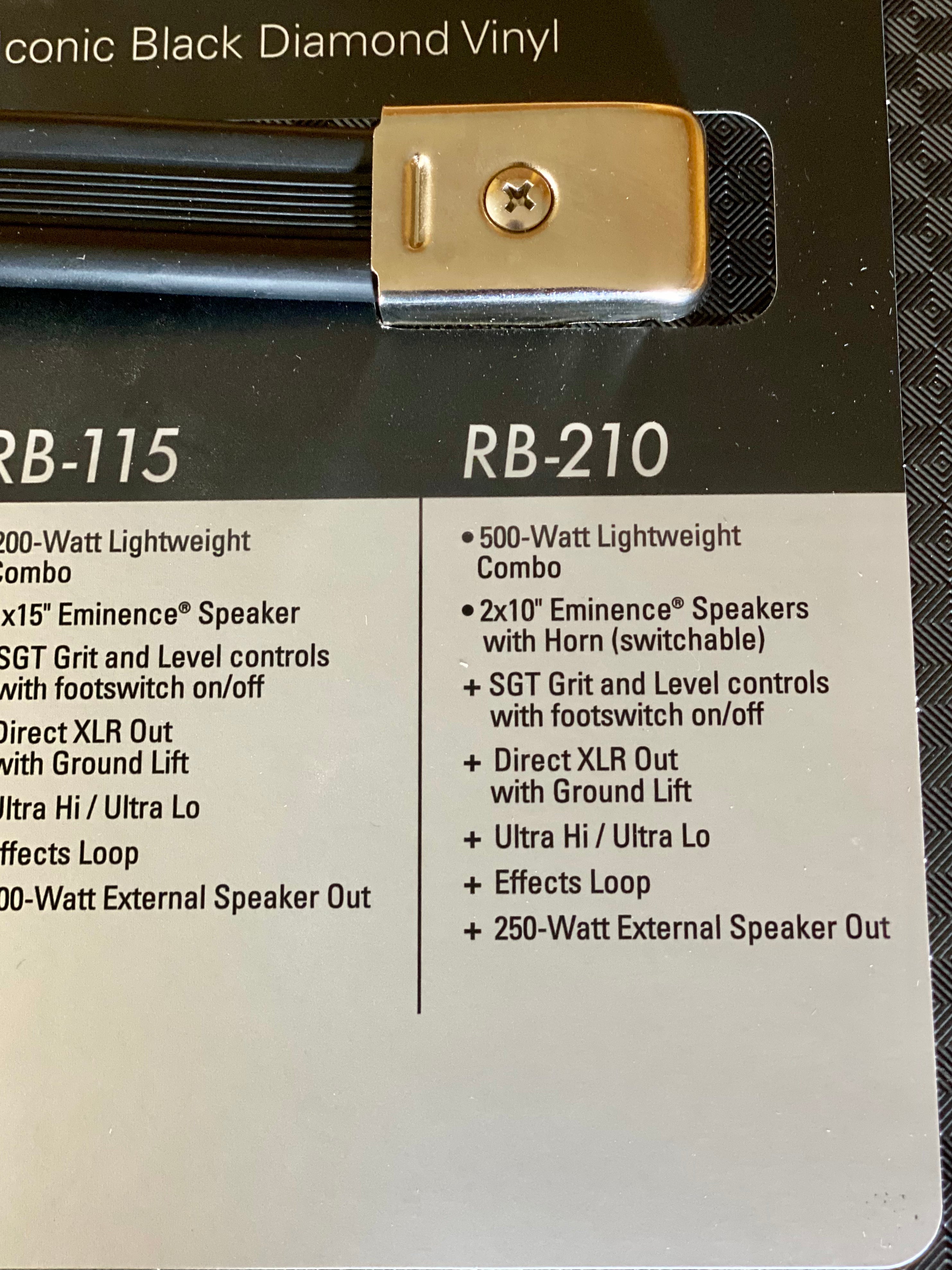 満点の Ampeg Amplifier Rocket RB-108 Bass Guitar RB-108 Bass 1x8
