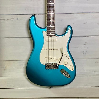 Fender Eric Johnson Stratocaster® Rosewood Lucerne Aqua Firemist With Hardshell Case USED