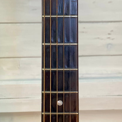 Martin 000-18 1957, USED, Refinished, With Pickup