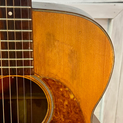 Martin 000-18 1957, USED, Refinished, With Pickup