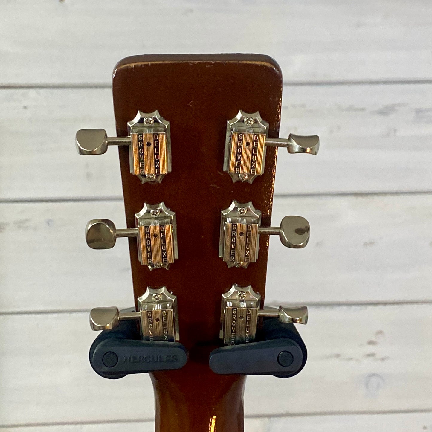 Martin 000-18 1957, USED, Refinished, With Pickup
