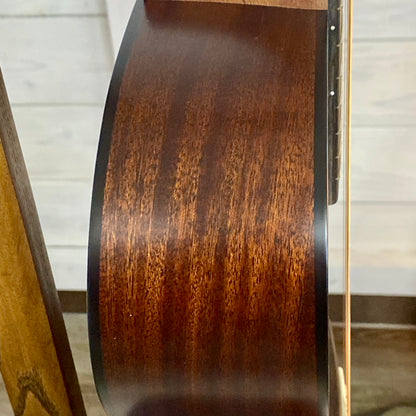 Martin OMC-10E Modern Burst Road Series 000-14 Fret Cutaway Electric Acoustic Guitar