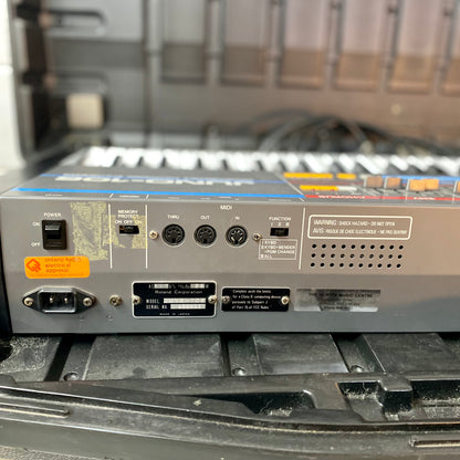Roland Juno-106 61-Key Programmable Polyphonic Synthesizer Used