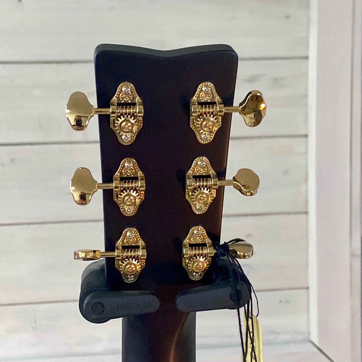 Yamaha TAG3 C TransAcoustic Dreadnought Electric Acoustic Guitar in Sand Burst