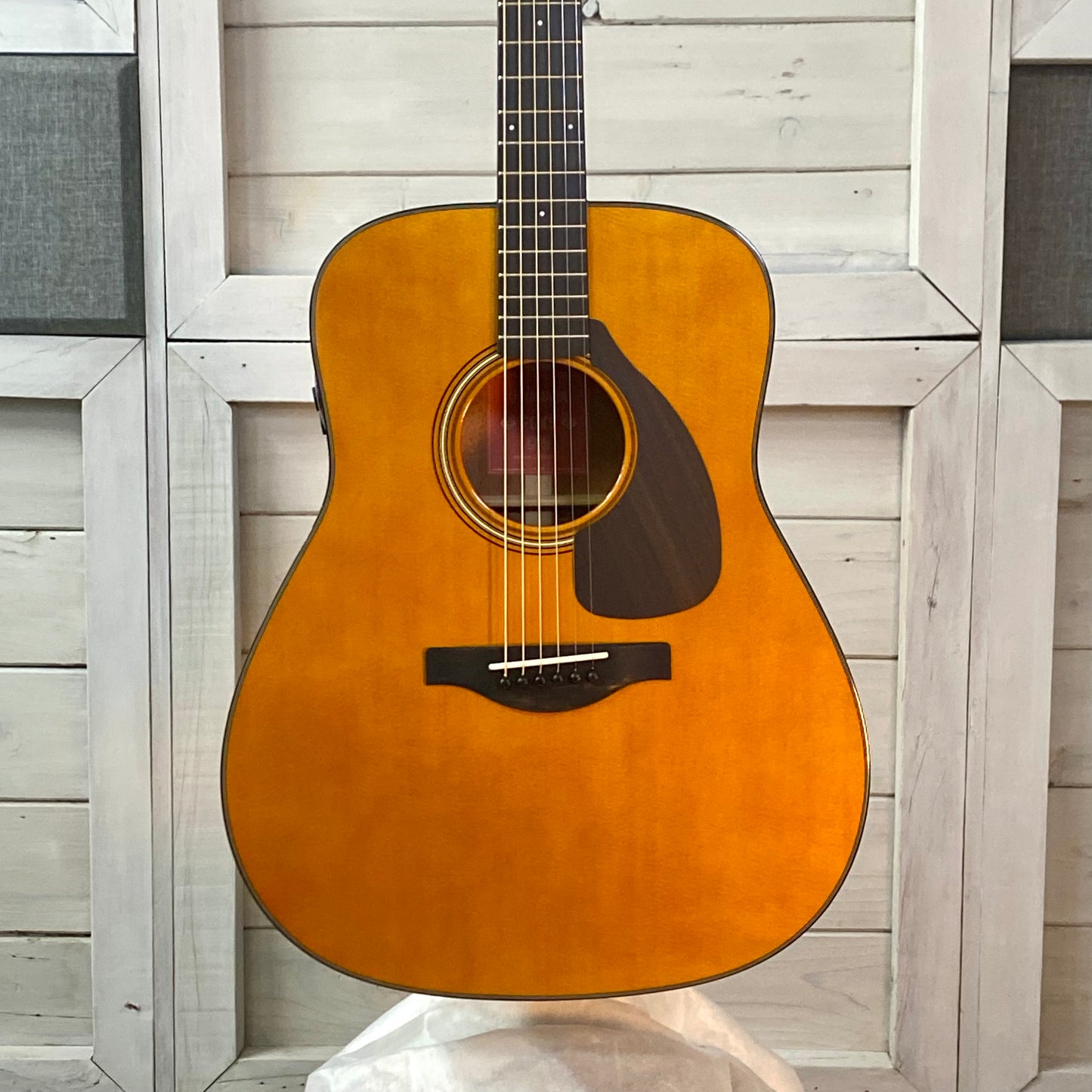 Yamaha FGX5 II Gloss Red Label Dreadnought Style Electric/ Acoustic Guitar with Hardshell Case
