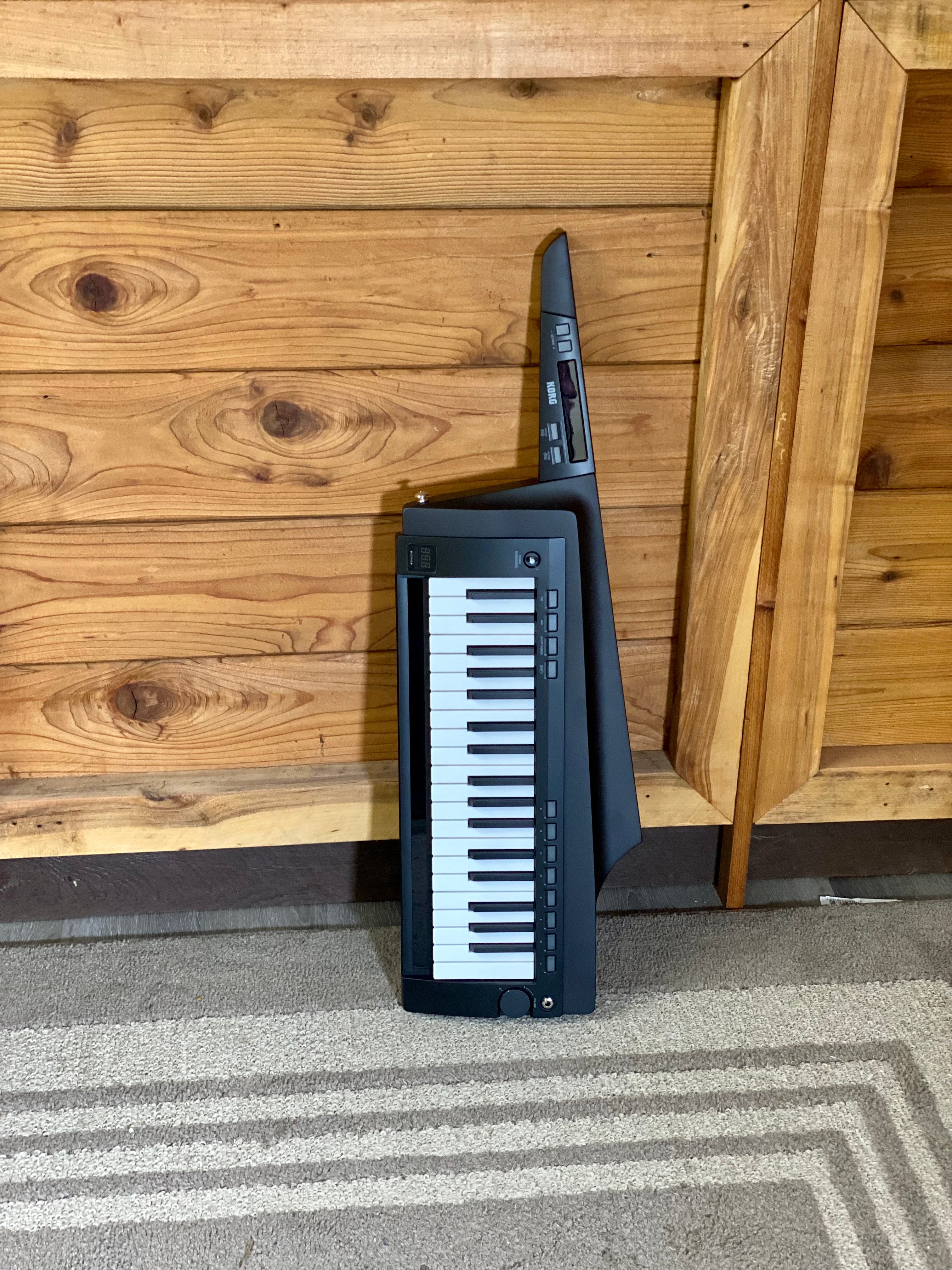 Korg 37-Note Slim Keytar in Black