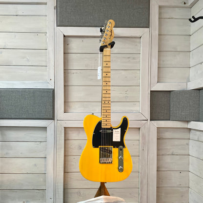 Fender Standard Telecaster in Butterscotch Blonde