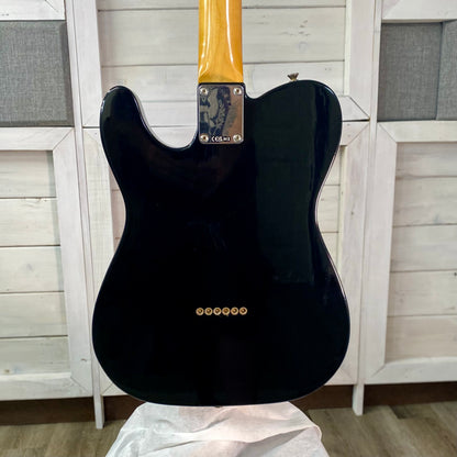 Fender Dealer Exclusive Vintera Road Worn '60s Double Esquire in Black  With Hardshell Case