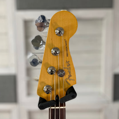 Fender 75th Anniversary Player II Sparkle Precision Bass in Diamond Dust Sparkle With Gigbag