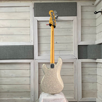 Fender 75th Anniversary Player II Sparkle Precision Bass in Diamond Dust Sparkle With Gigbag