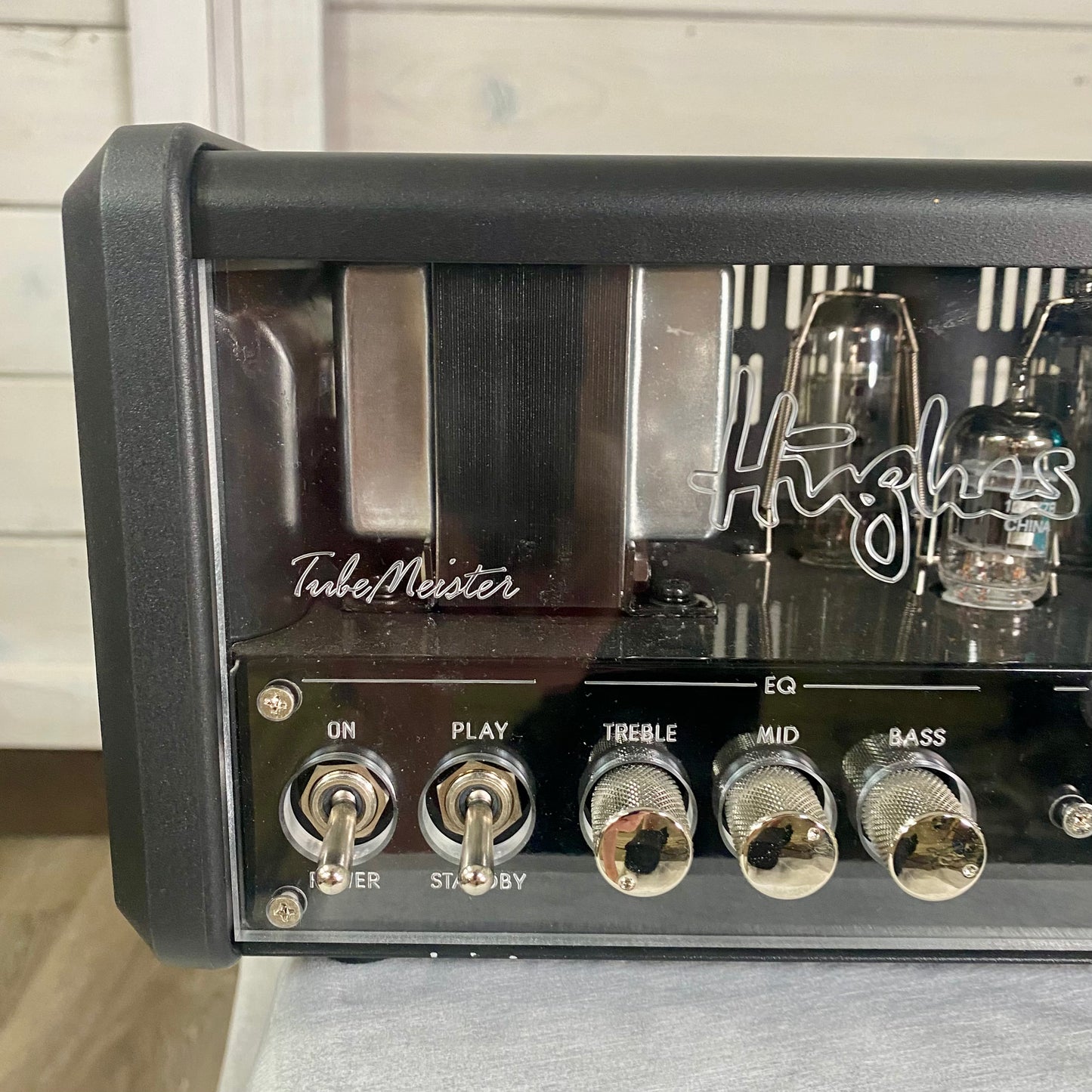 Hughes & Kettner TubeMeister Deluxe 20 Head TM20DH With Footswitch and Gigbag USED