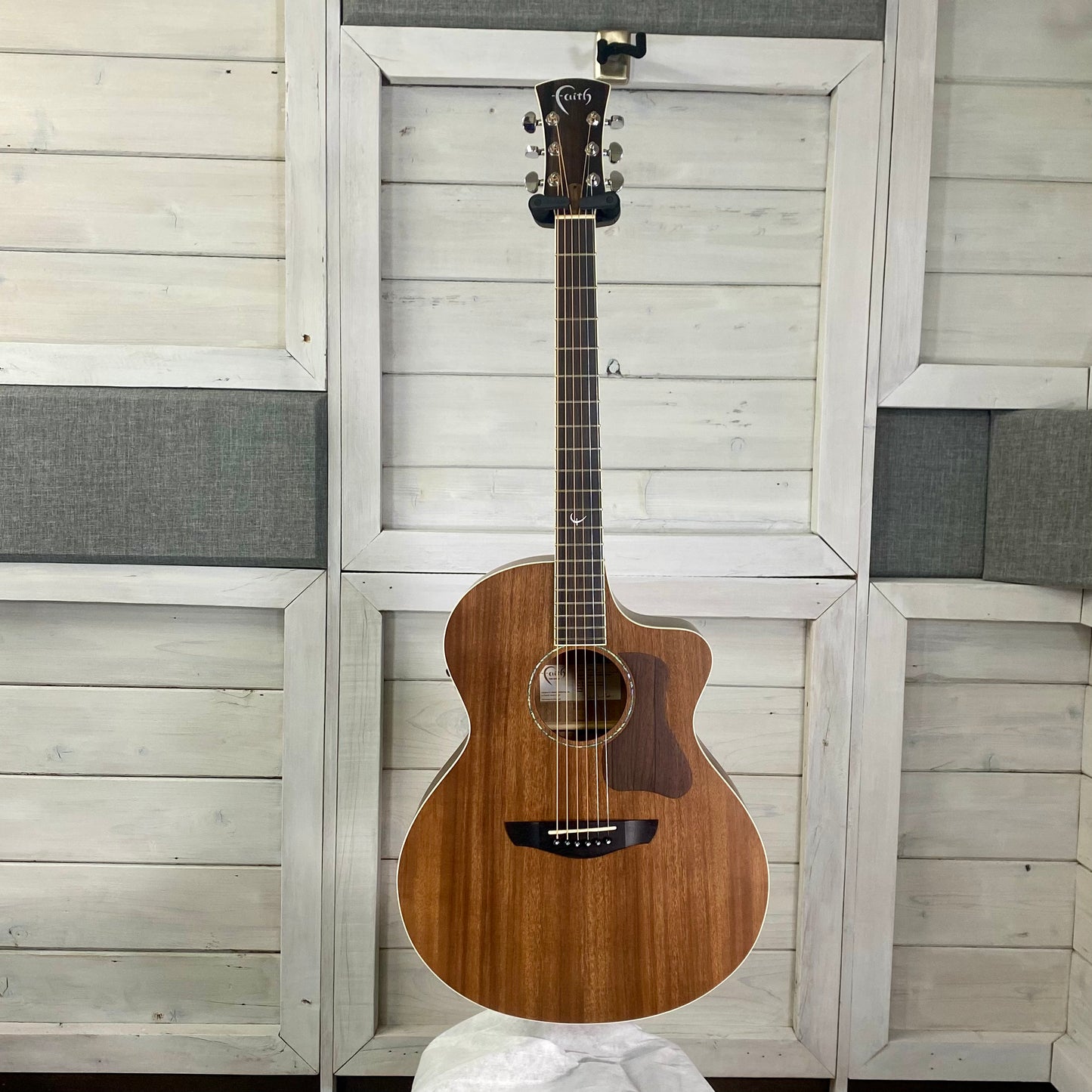 Faith Nexus Neptune Cutaway Electric/ Acoustic Guitar - Coffee Brown