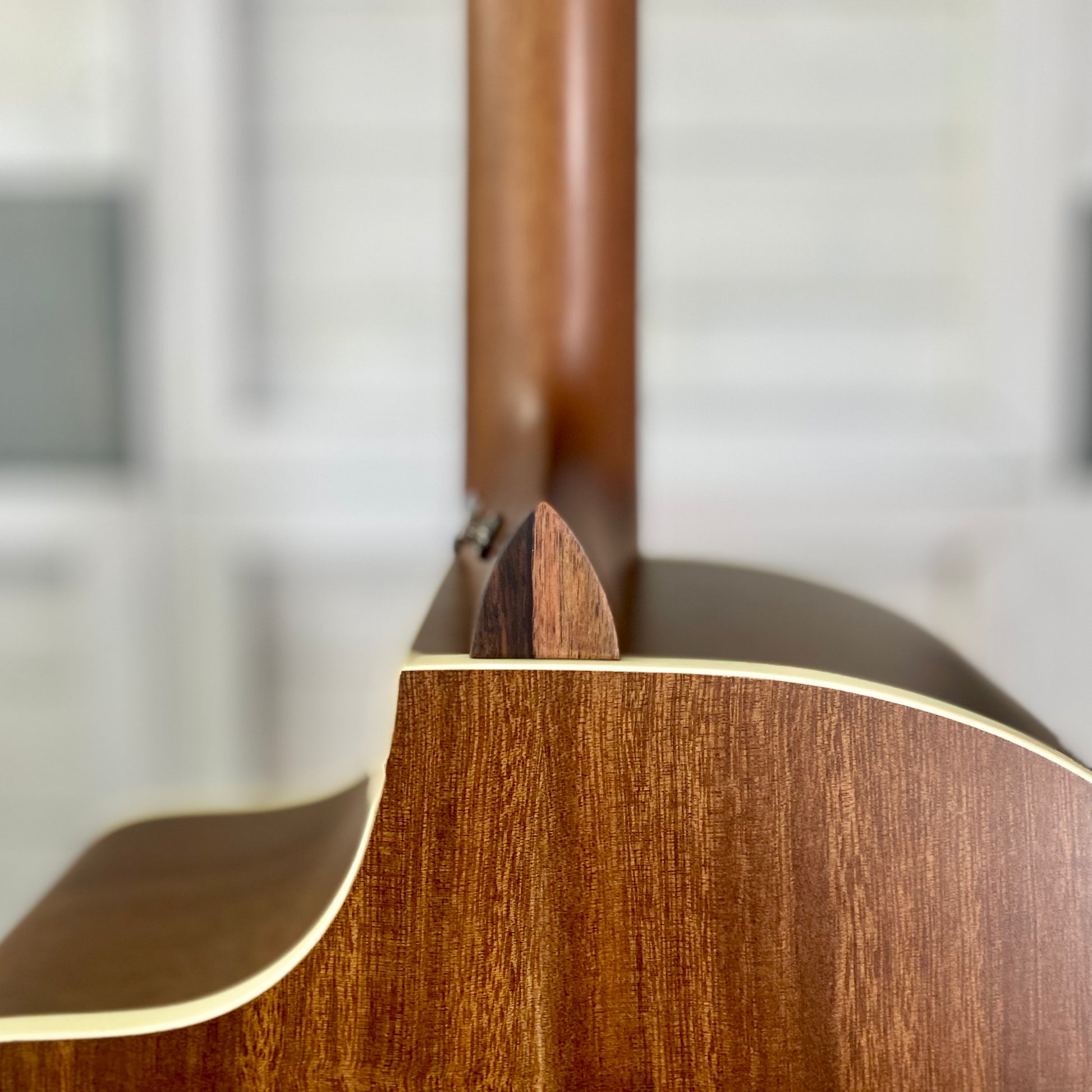 Faith Nexus Neptune Cutaway Electric/ Acoustic Guitar - Coffee Brown – view 10