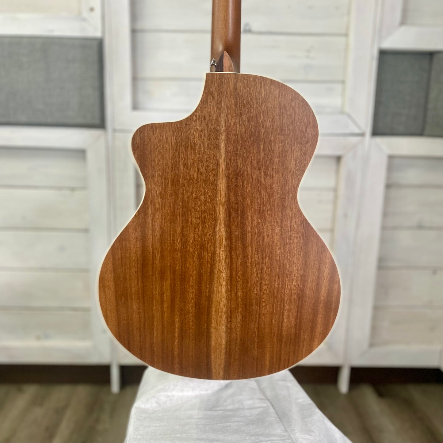 Faith Nexus Neptune Cutaway Electric/ Acoustic Guitar - Coffee Brown – view 11