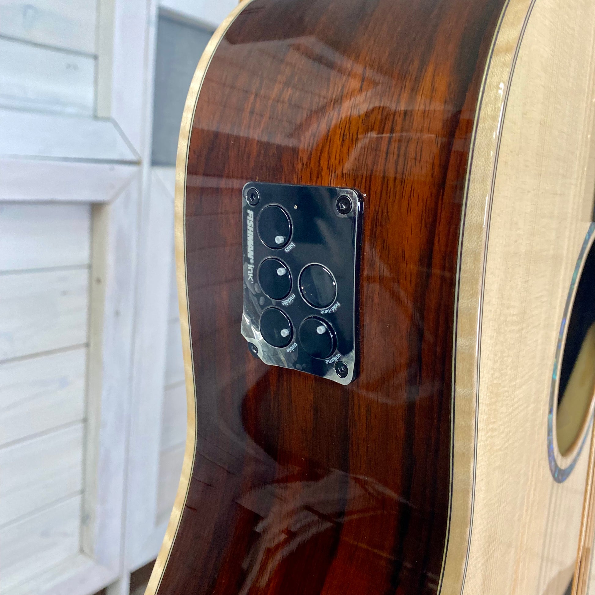 Faith Guitars HiGloss Saturn 3-Piece Indonesian Rosewood Back & Sides Electric/ Acoustic Guitar – view 7