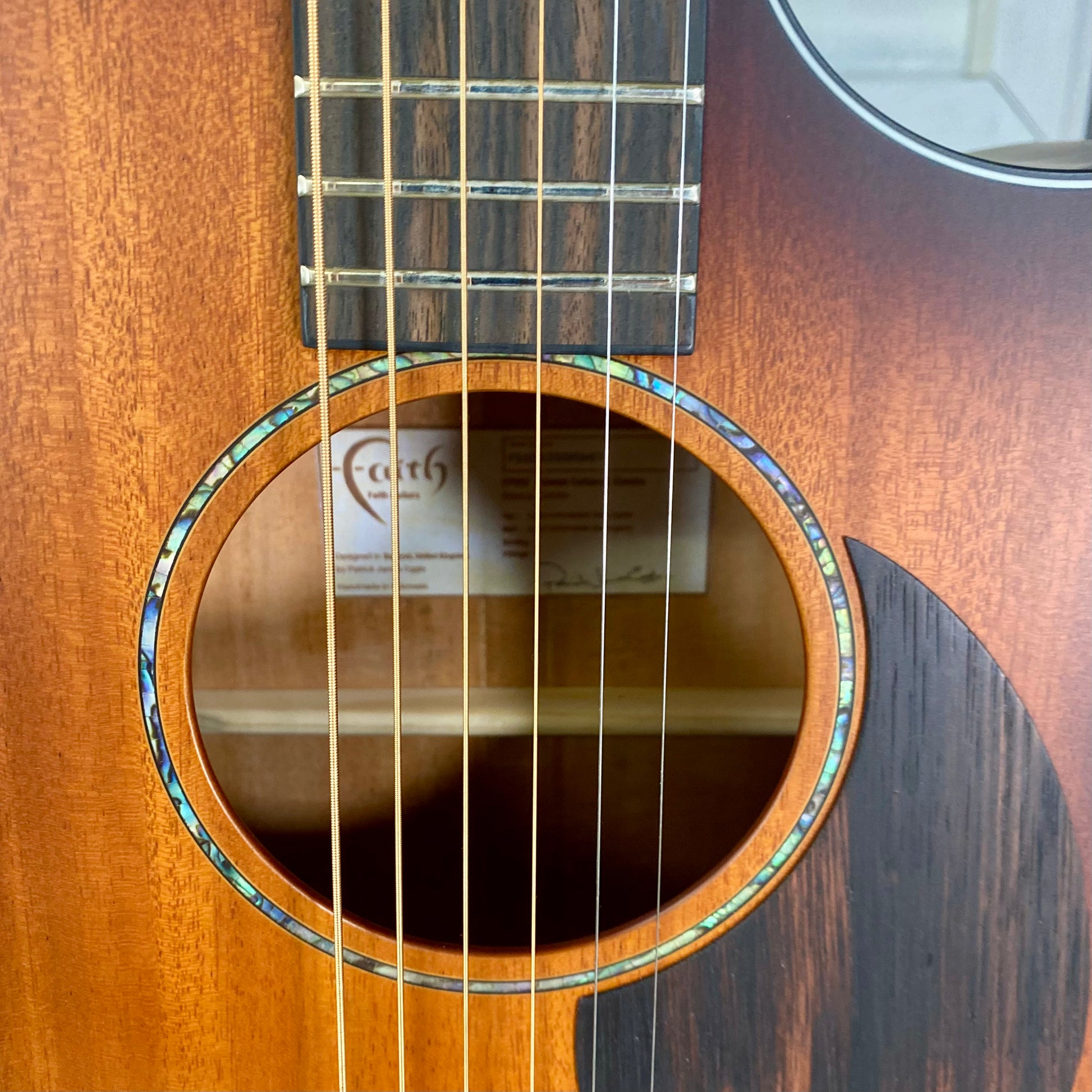 Faith Guitars Nexus Venus Cutaway Electric/Acoustic Guitar, Solar Flare – view 6