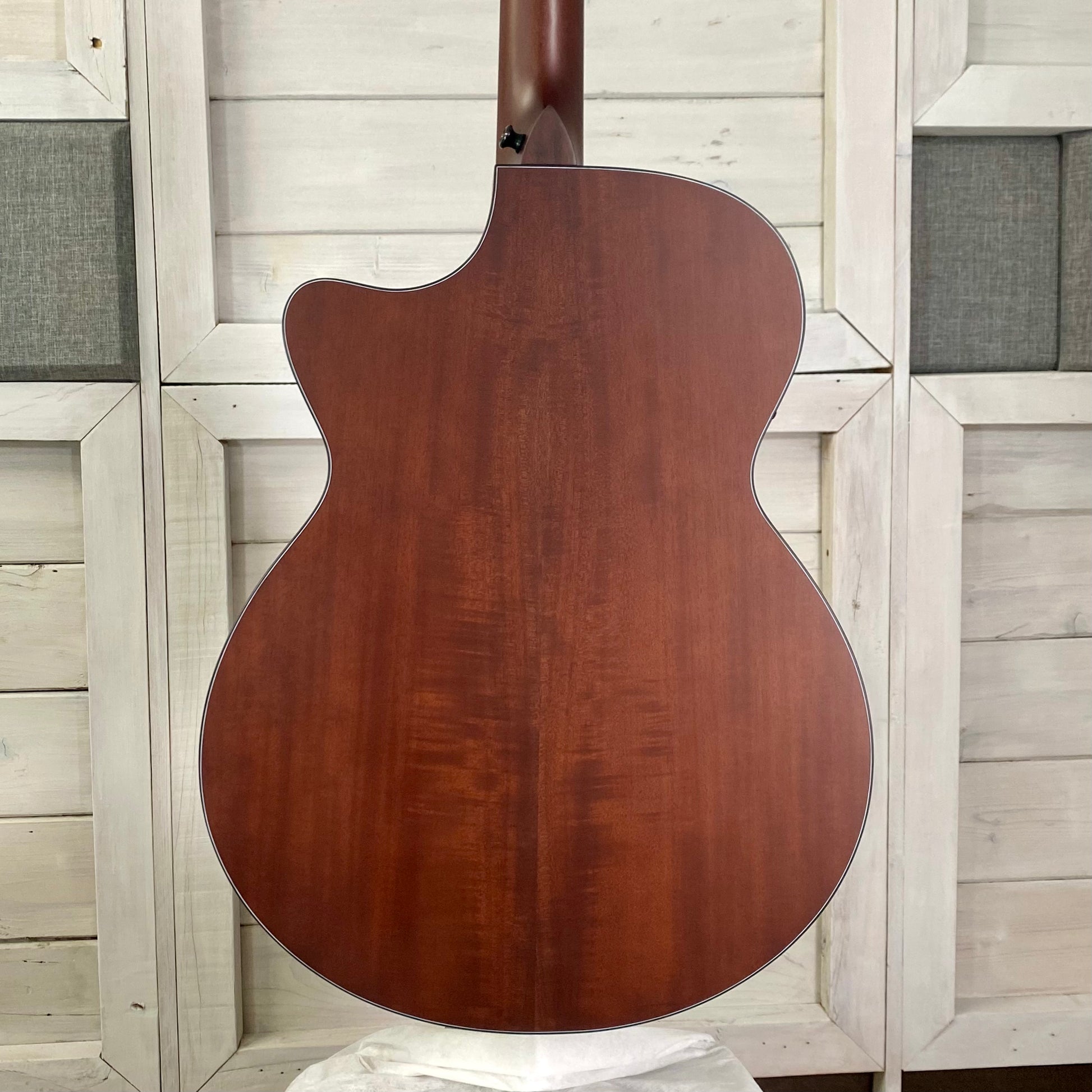 Faith Guitars Nexus Venus Cutaway Electric/Acoustic Guitar, Solar Flare – view 10