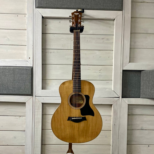 Taylor GS Mini Sapele/ Sitka Spruce Acoustic Guitar – view 5