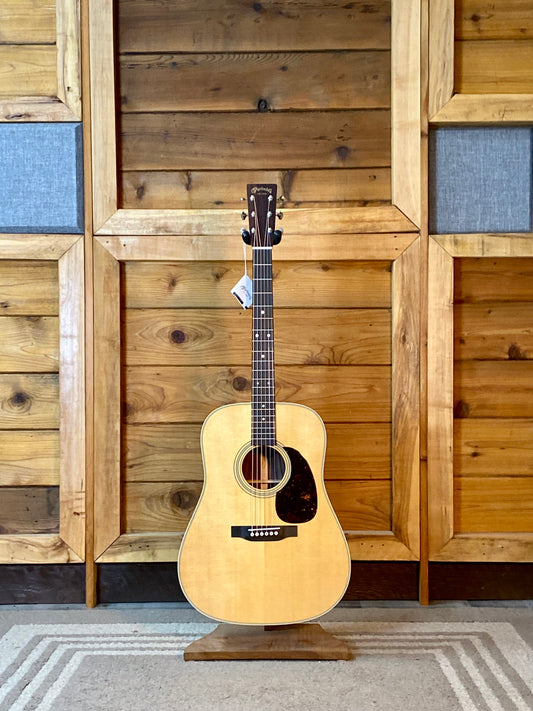 Martin Standard Series D28 Acoustic Guitar with Molded Hardshell Case