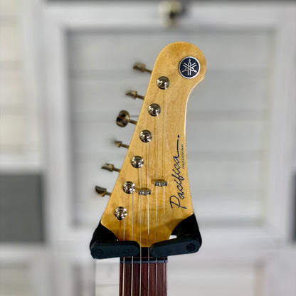 Yamaha Pacifica Professional PACP11S  Electric Guitar with Hardshell Case in Breeze Metallic Blue
