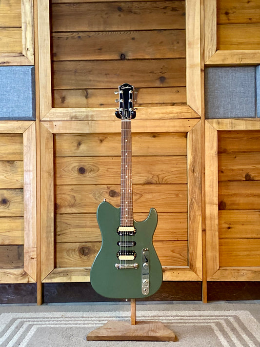 Godin Radium Matte Green B-stock With Gigbag