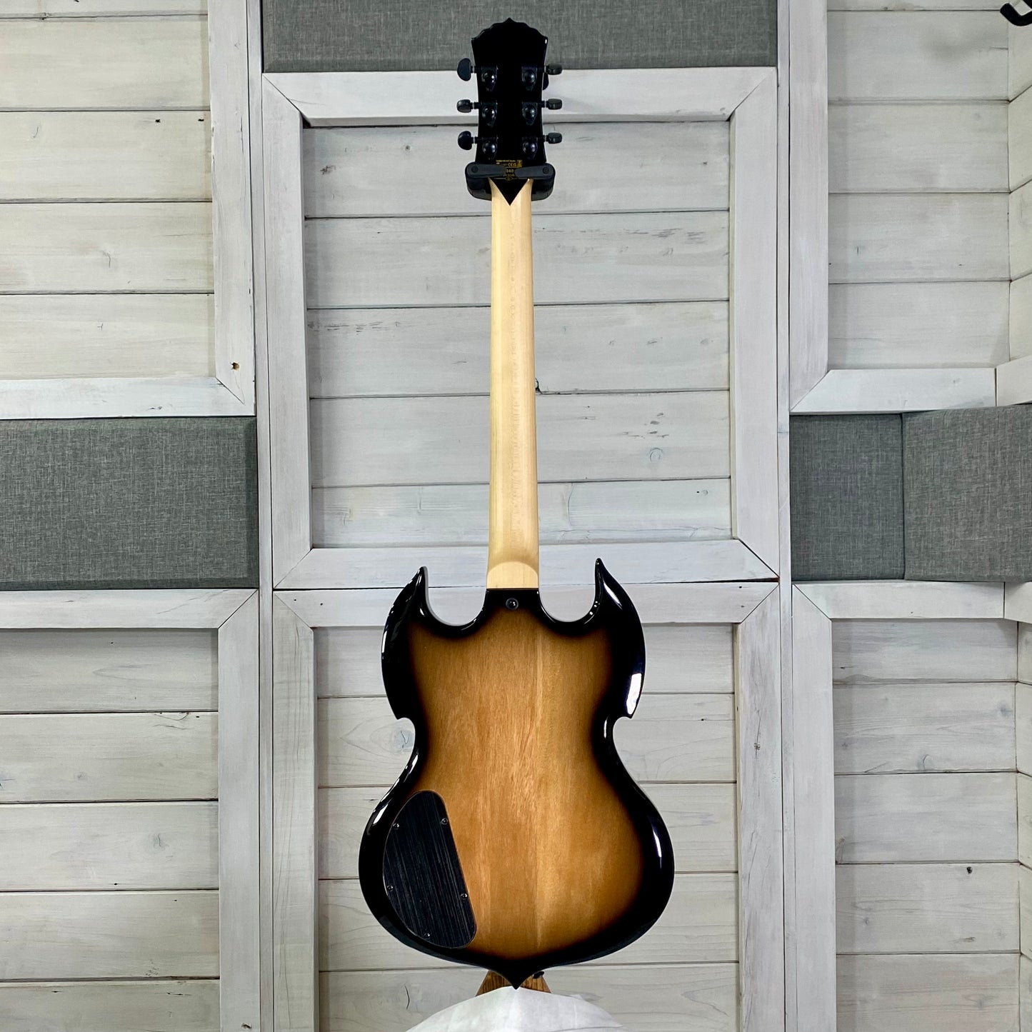 Wylde Audio Barbarian Special Edition Blood River Burl electric guitar – view 6