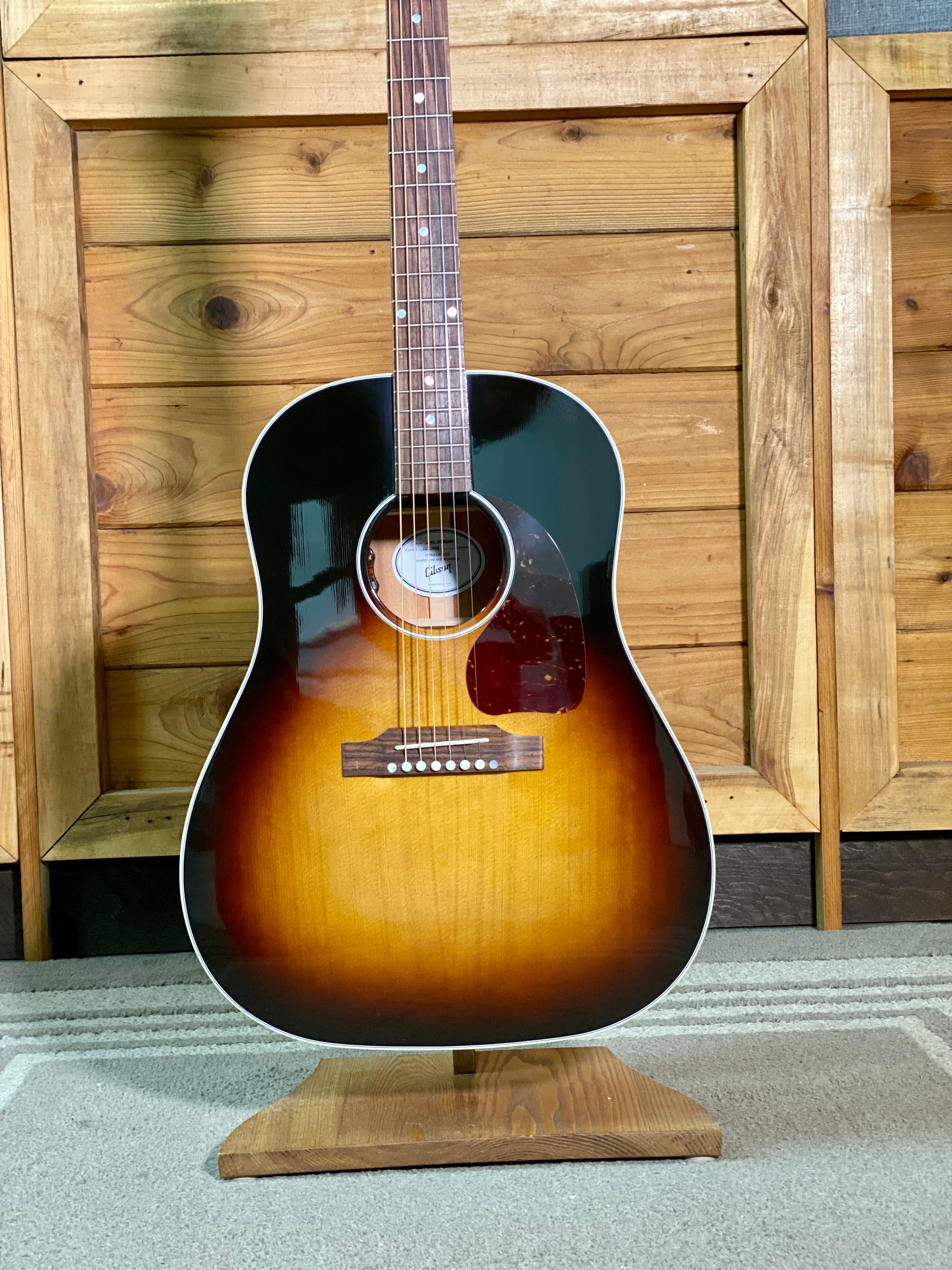 Gibson J-45 Standard Electric Acoustic in Vintage Sunburst
