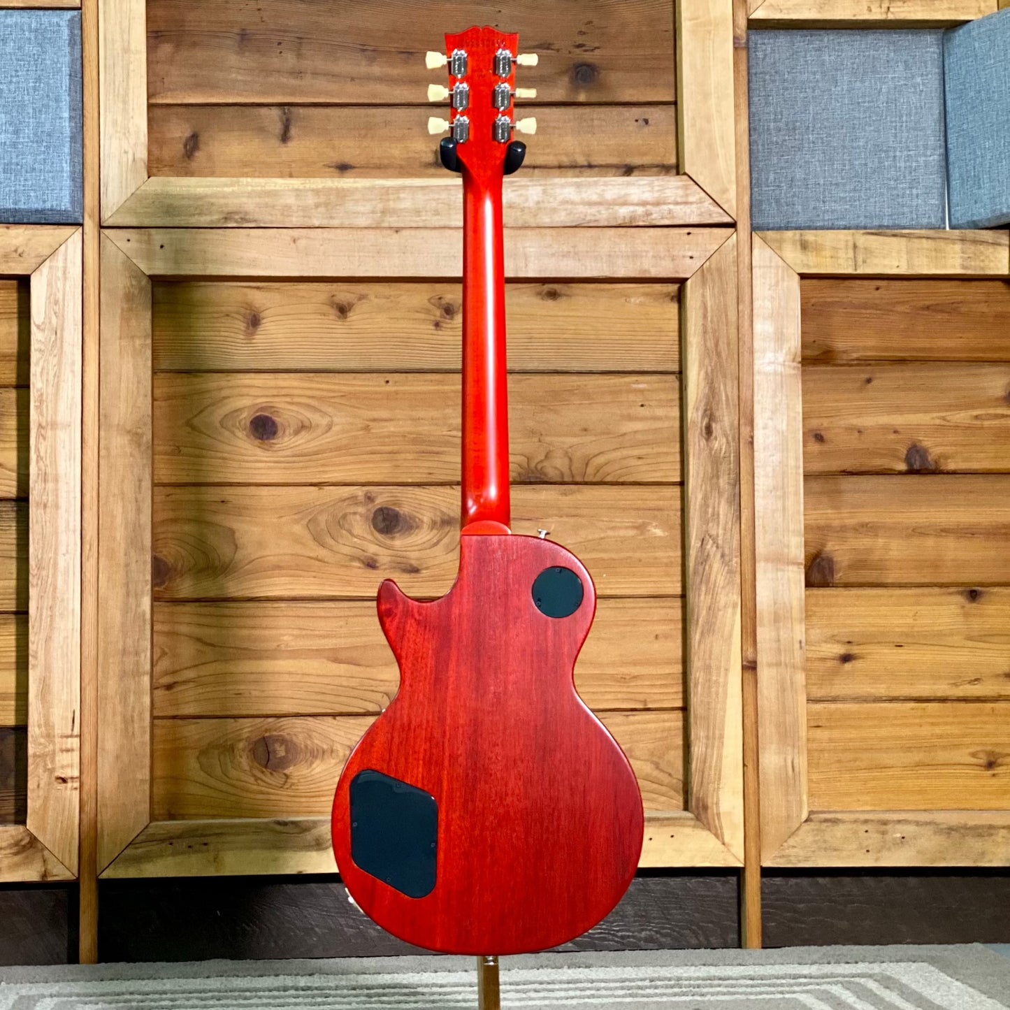 Gibson Les Paul Tribute - Satin Cherry Sunburst