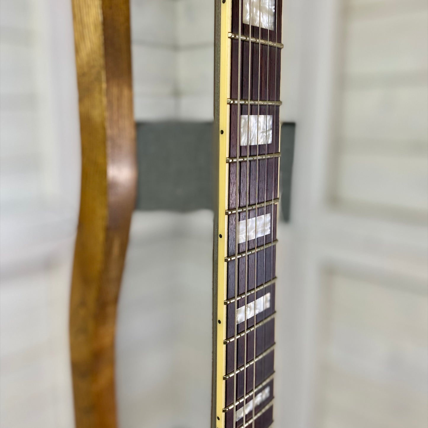 Guild S-300 Deluxe Solid-body Electric Guitar in Neptune Blue Metallic and Vintage Sterling Metallic