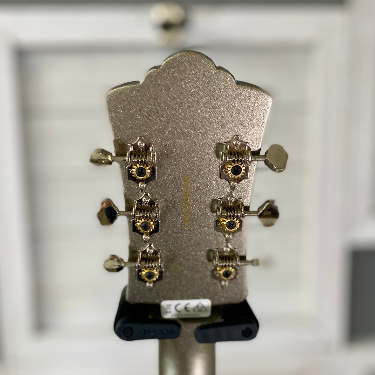 Guild S-300 Deluxe Solid-body Electric Guitar in Neptune Blue Metallic and Vintage Sterling Metallic