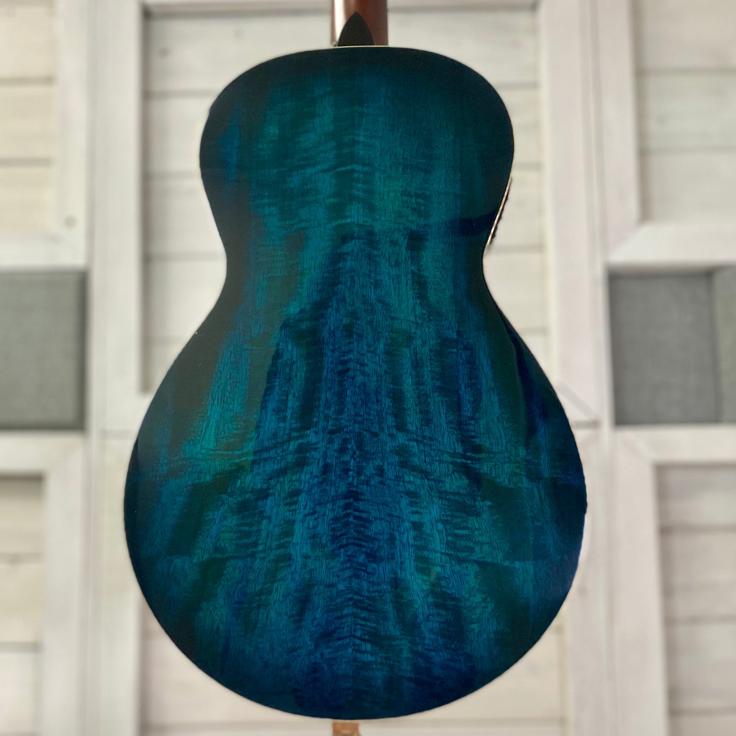 Faith Blue Moon Mercury Scoop Electric / Acoustic Guitar