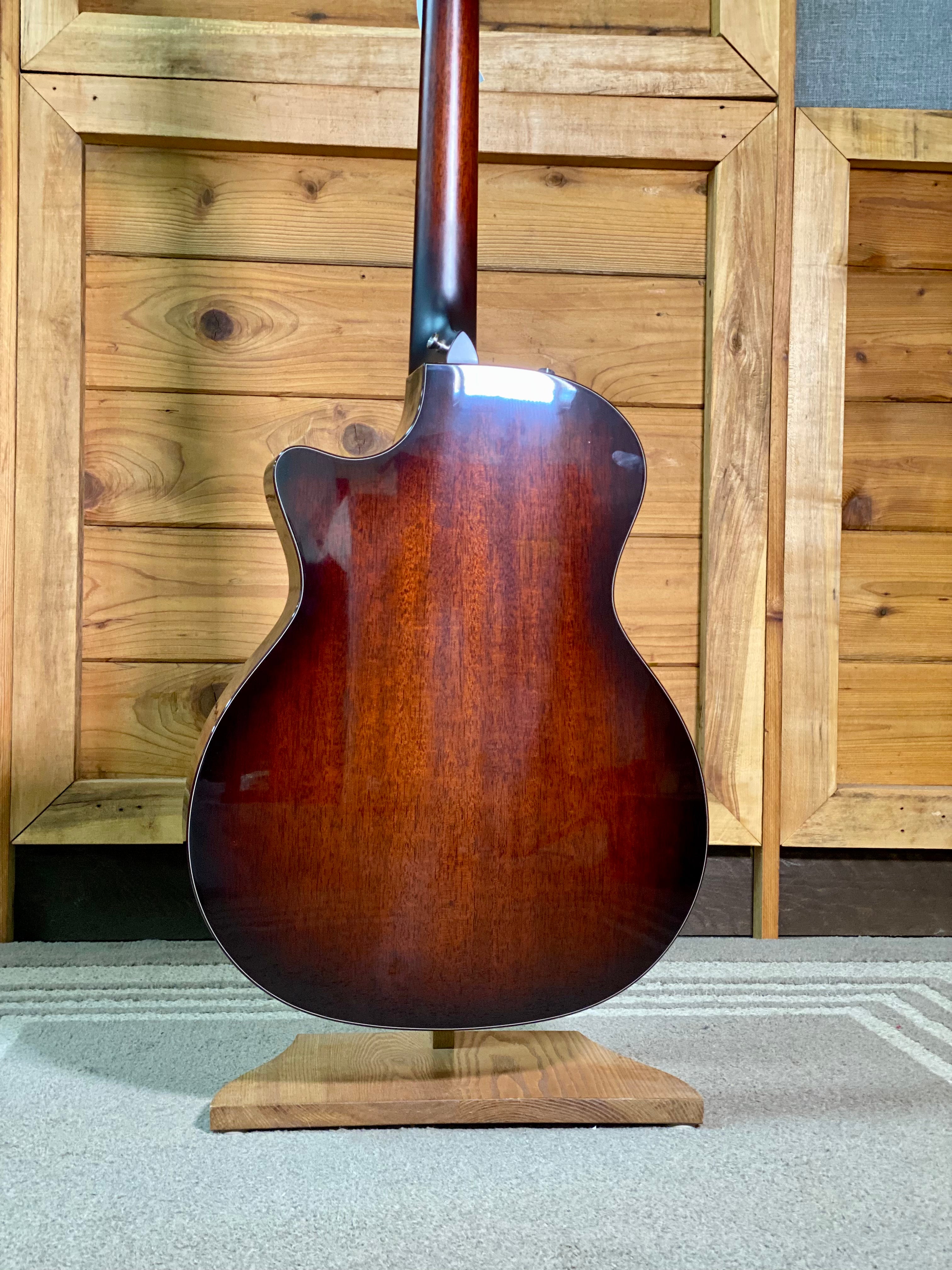 Taylor 524ce Mahogany Electric Acoustic Guitar NEW OLD STOCK!!