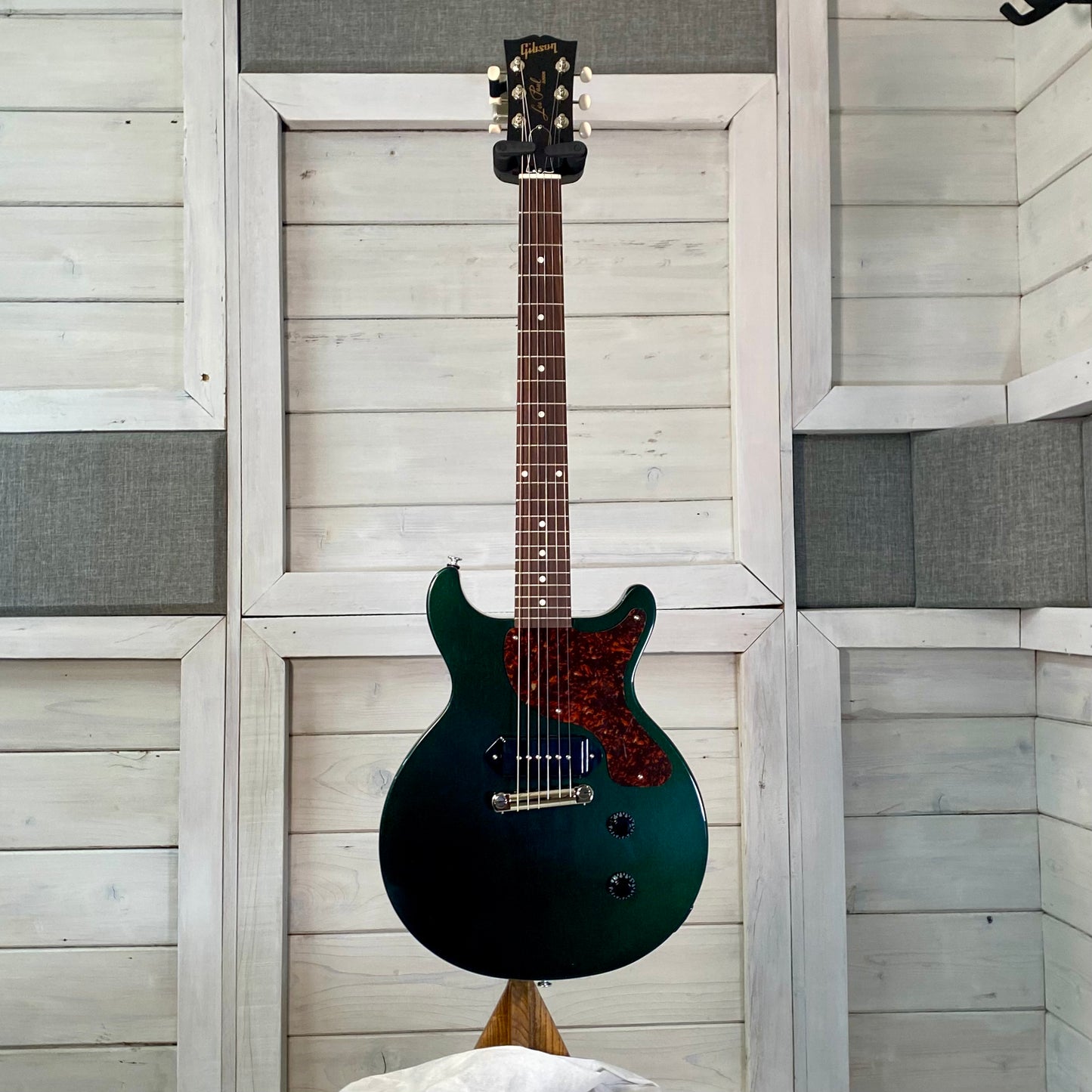 Gibson Exclusive Les Paul Junior Double Cut Electric Guitar in British Racing Green with Hardshell Case