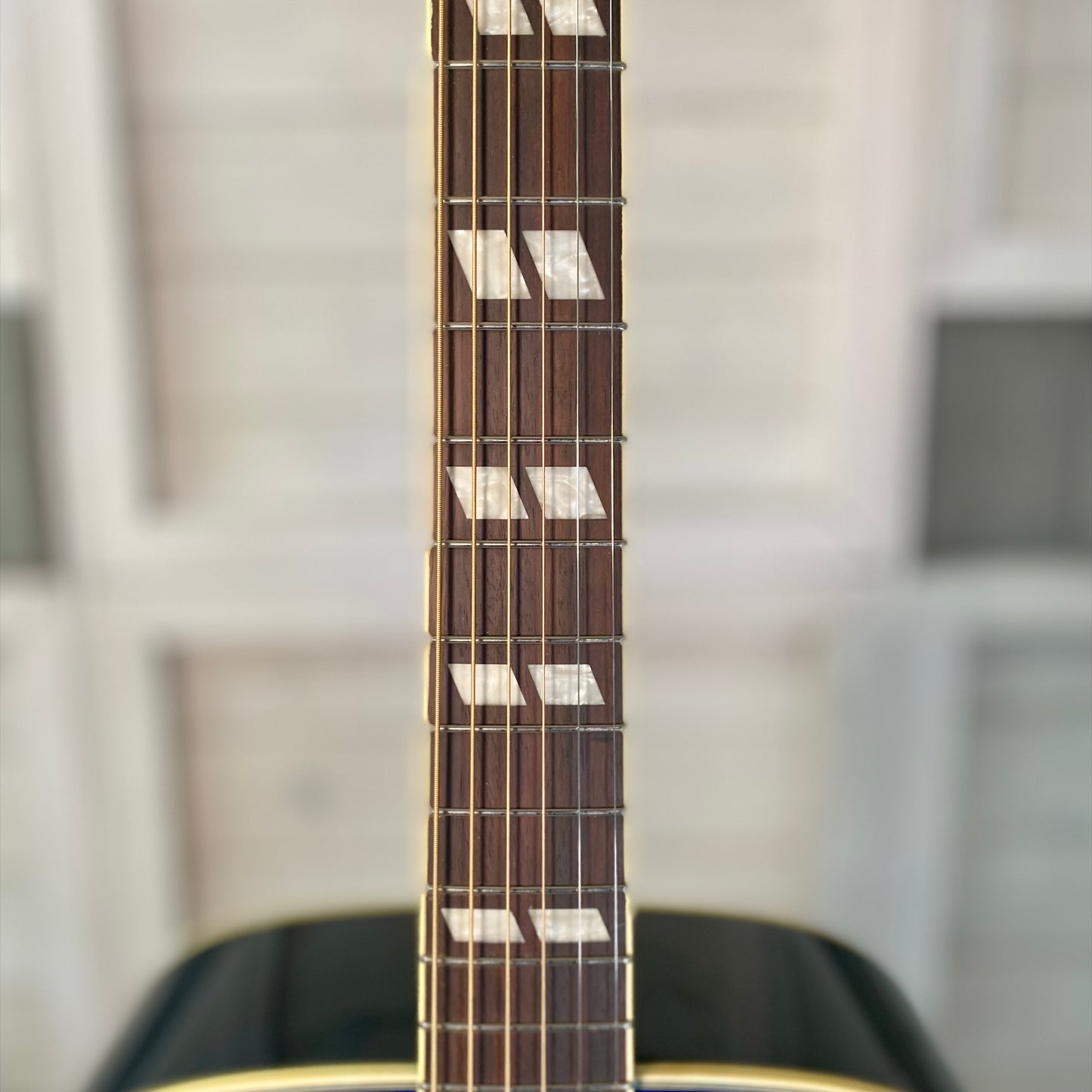 Epiphone Hummingbird Studio Electric Acoustic Guitar in Blueberry Burst