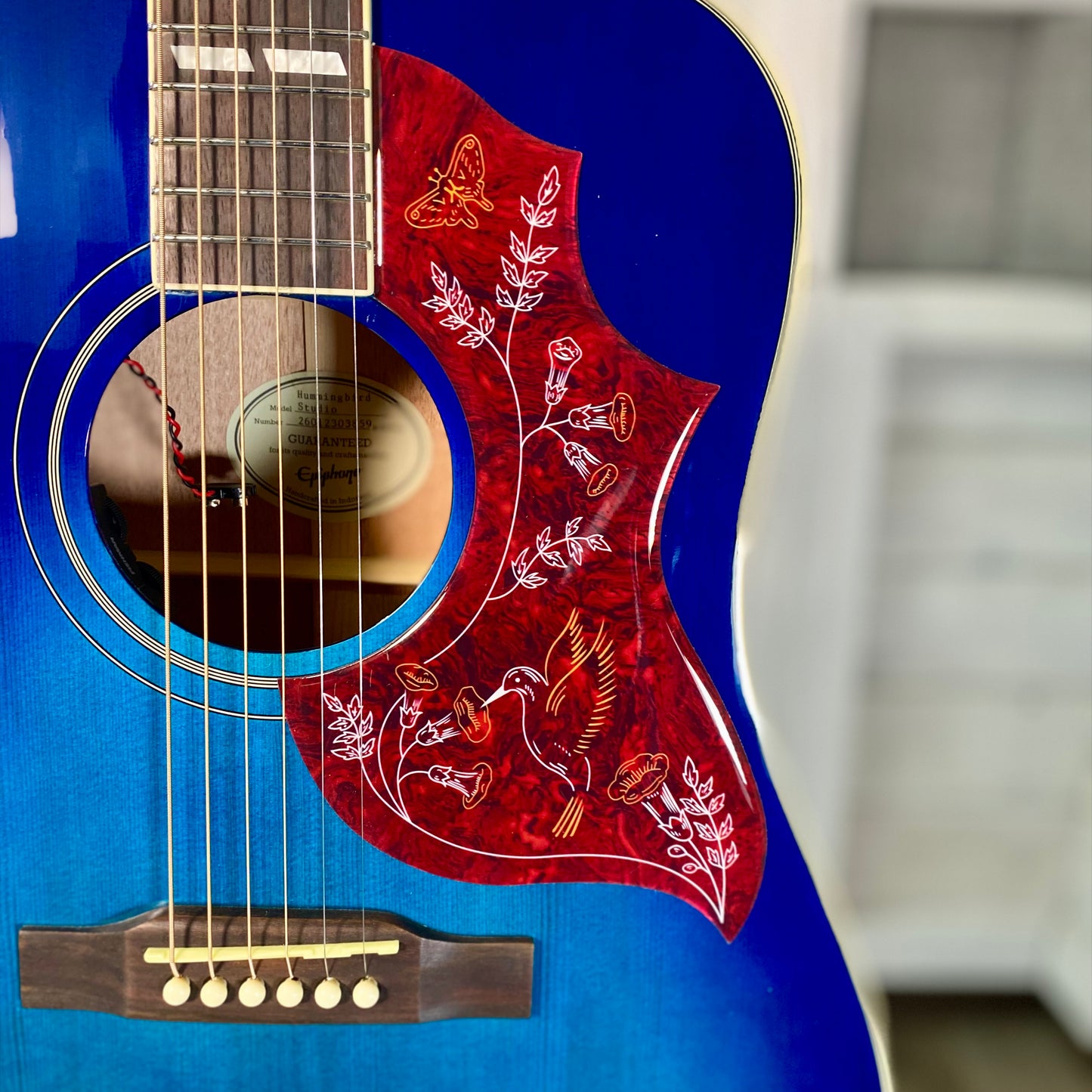 Epiphone Hummingbird Studio Electric Acoustic Guitar in Blueberry Burst