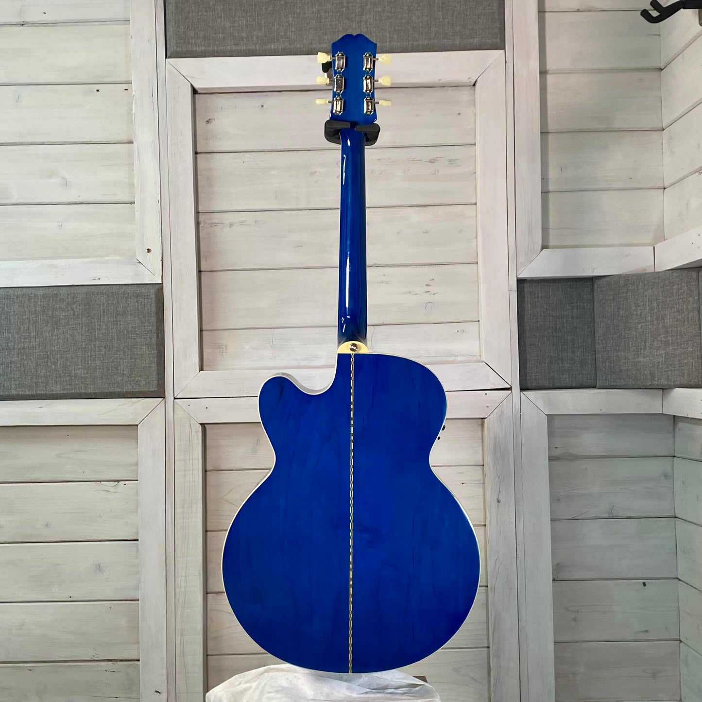 Epiphone J-200 Studio EC Electric Acoustic Guitar in Blueberry Burst