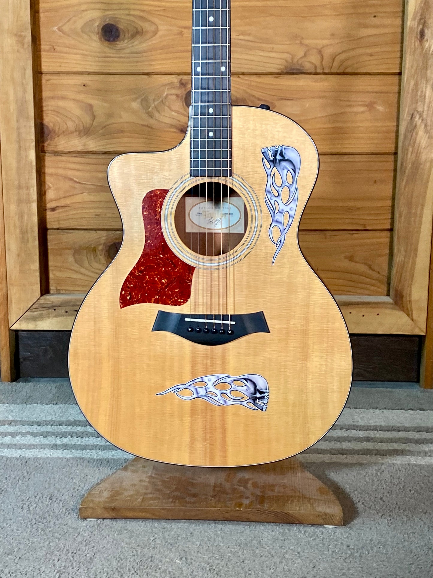 Taylor 114ce Lefty (2014) Electric Acoustic Guitar USED