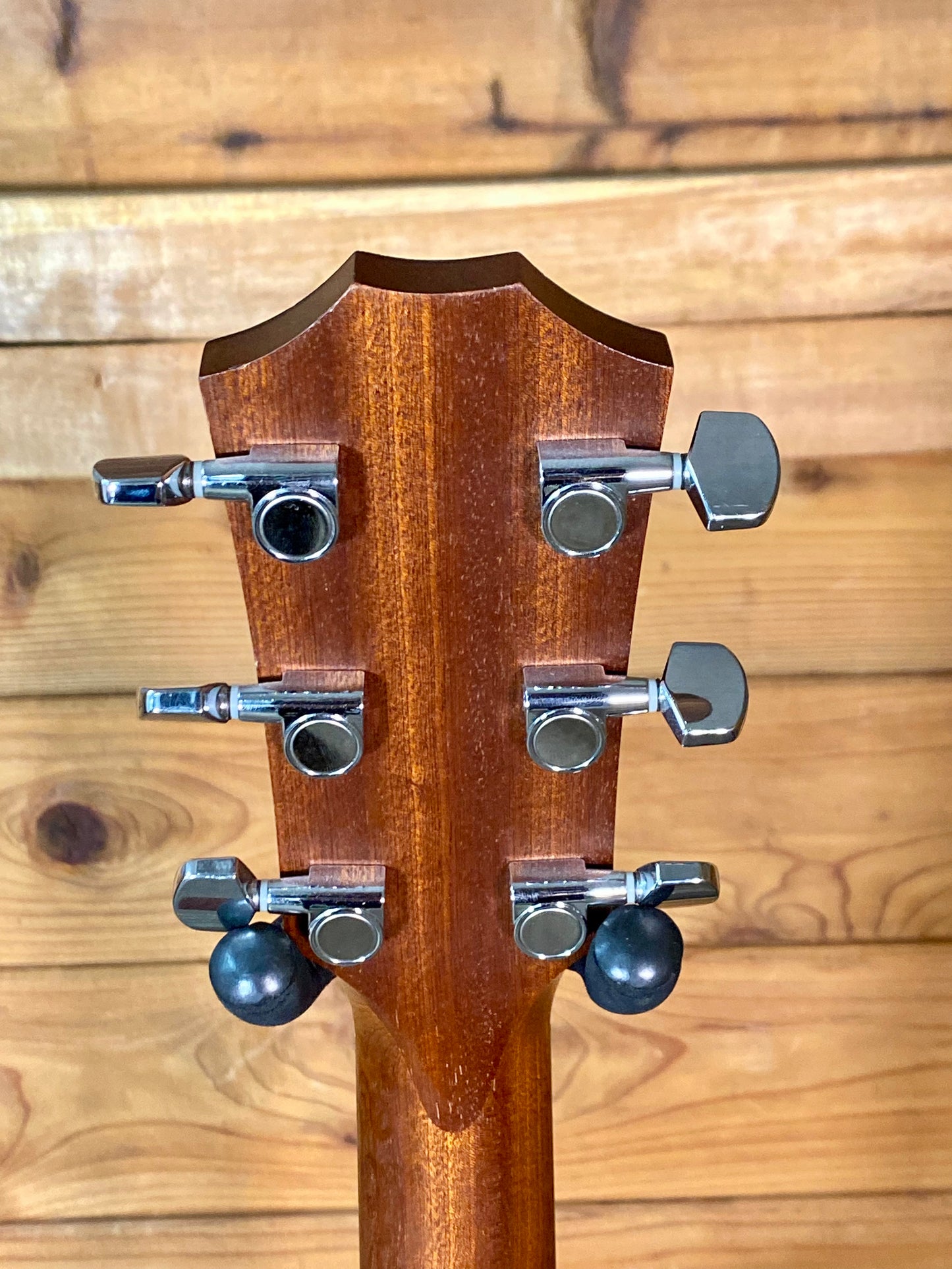 Taylor 114ce Lefty (2014) Electric Acoustic Guitar USED