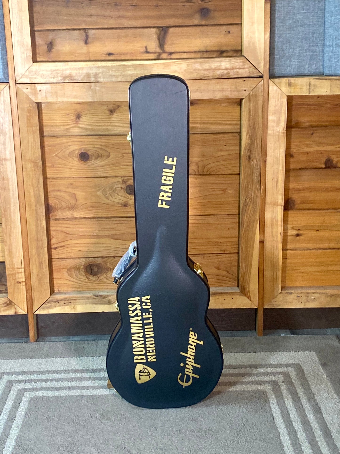 Epiphone Joe Bonamassa '59 Les Paul Custom Electric Guitar with Hardshell Case in Antique Ebony