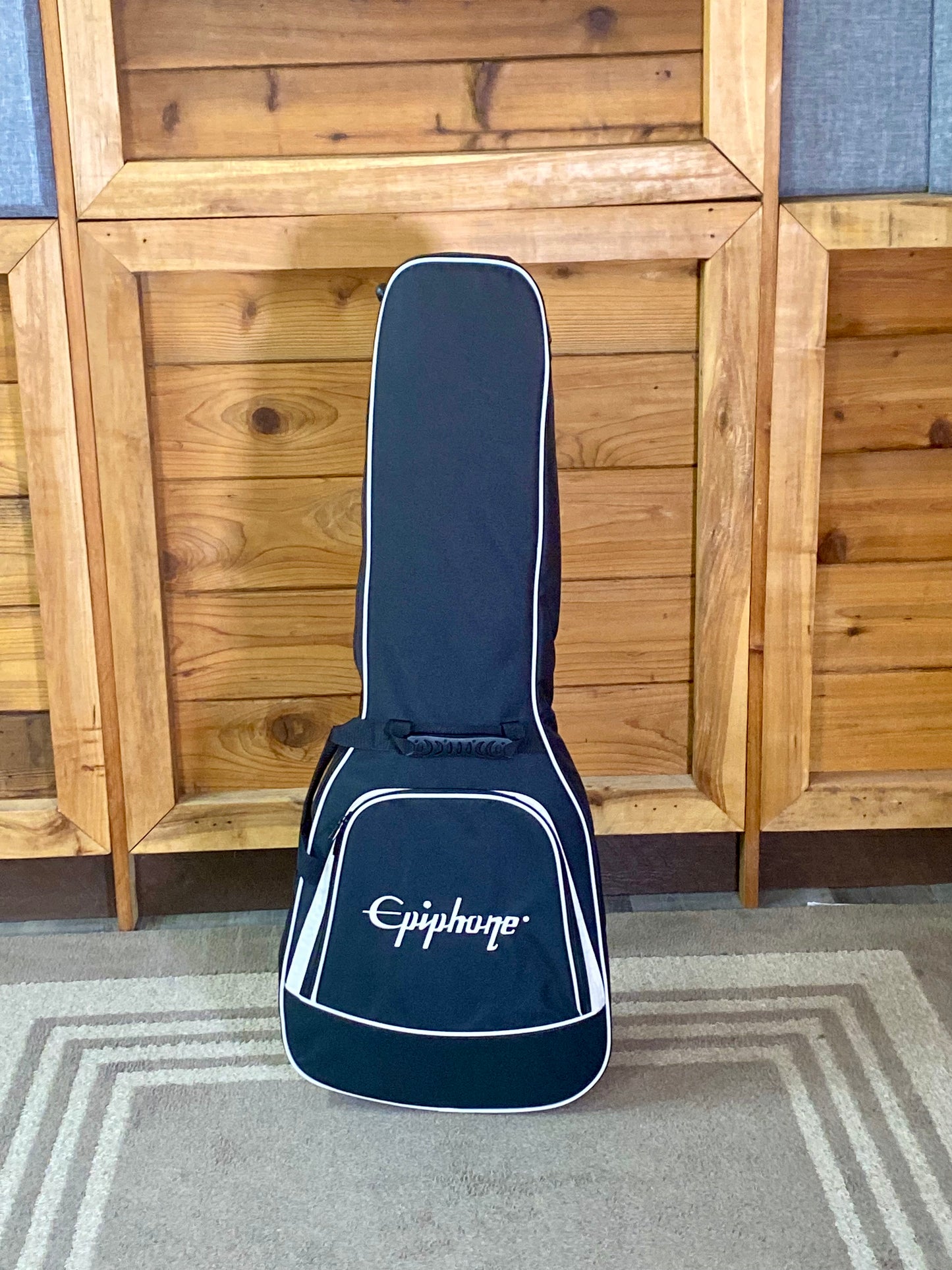 Epiphone Les Paul Custom Heritage Electric Guitar with Gigbag - Cherry Sunburst